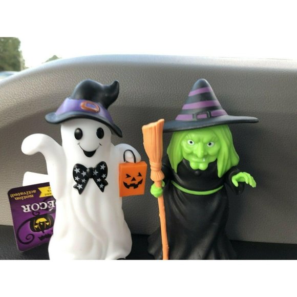 NEW Witch & Ghost Halloween Motion Activated Light & Sound Lights Up 5.75” HL9 - Picture 2 of 7